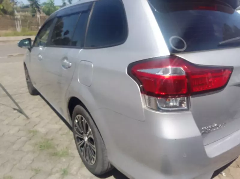 Toyota Fielder    - 2015