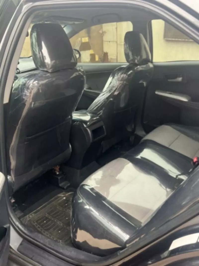 Toyota Camry   - 2012