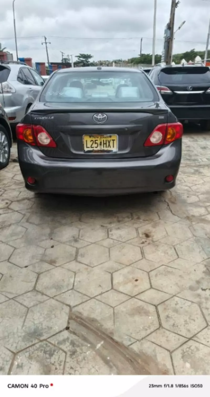 Toyota Camry   - 2008