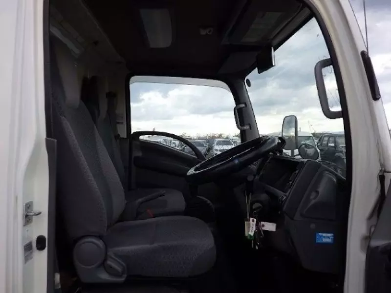 Mitsubishi Canter   - 2018