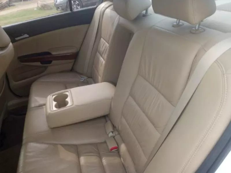 Honda Accord   - 2012