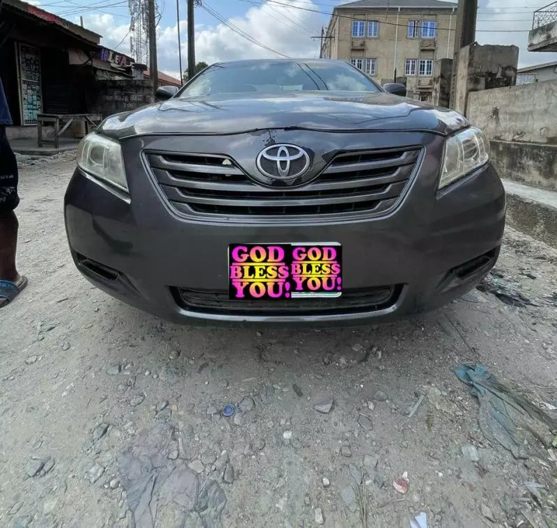 Toyota Camry   - 2008