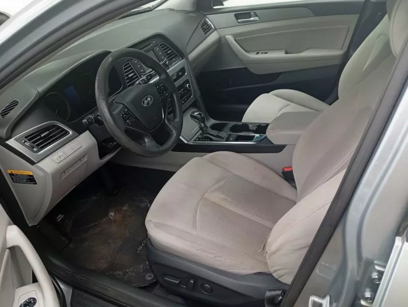 Hyundai Sonata   - 2015