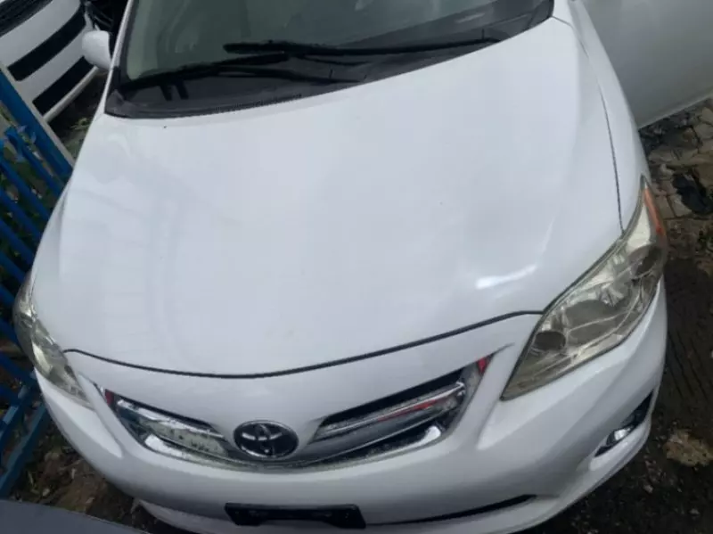 Toyota corolla   - 2012