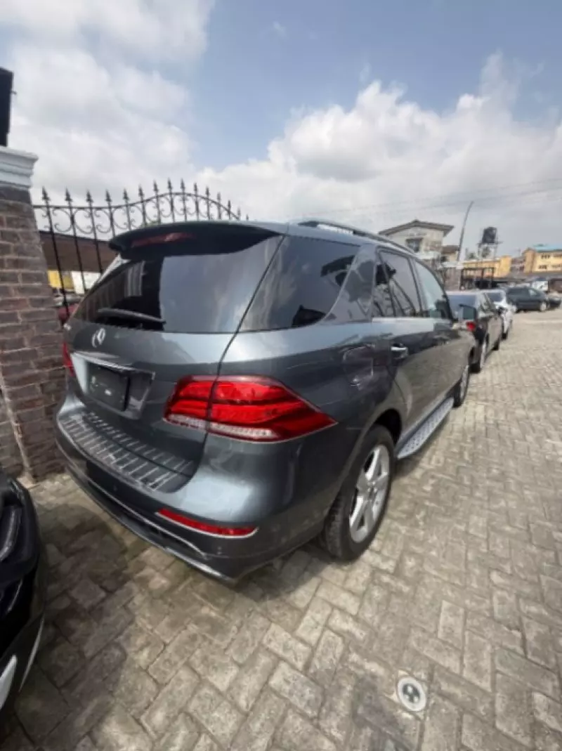 Mercedes-Benz GLE 350   - 2018