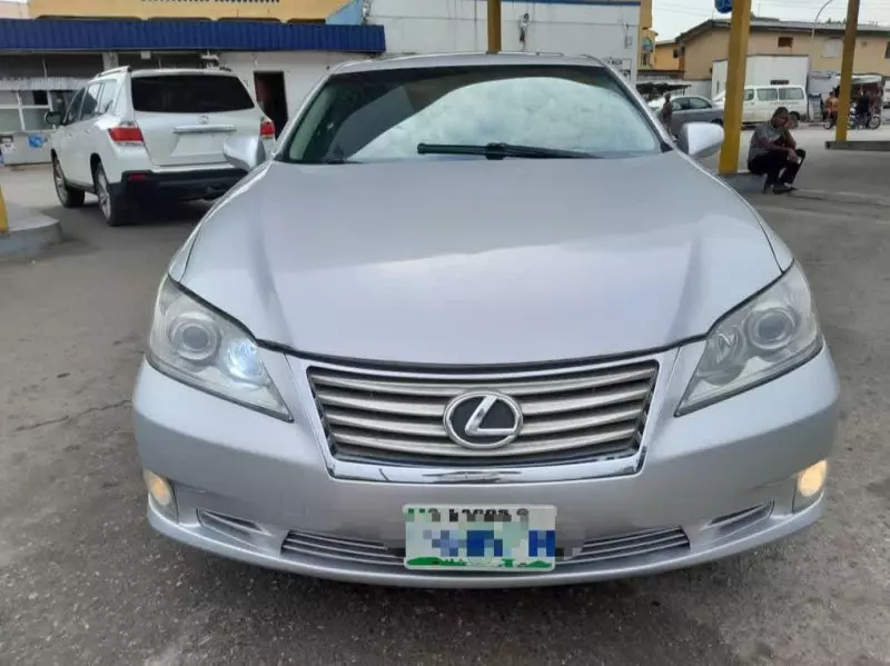 Lexus ES 350   - 2009