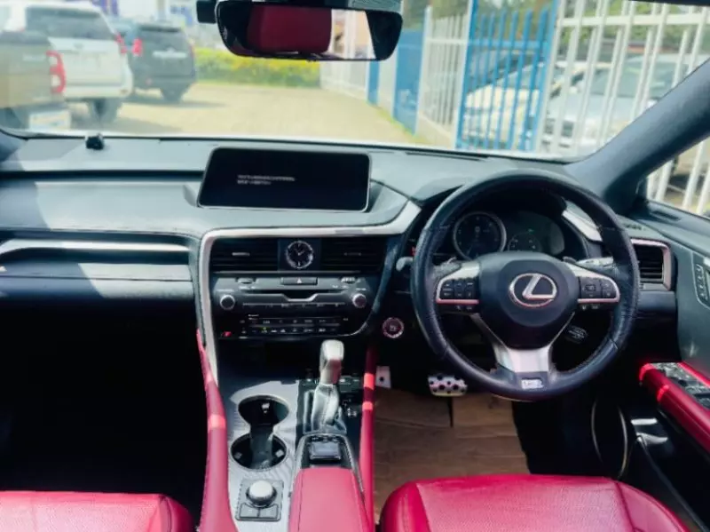 Lexus RX 300   - 2018