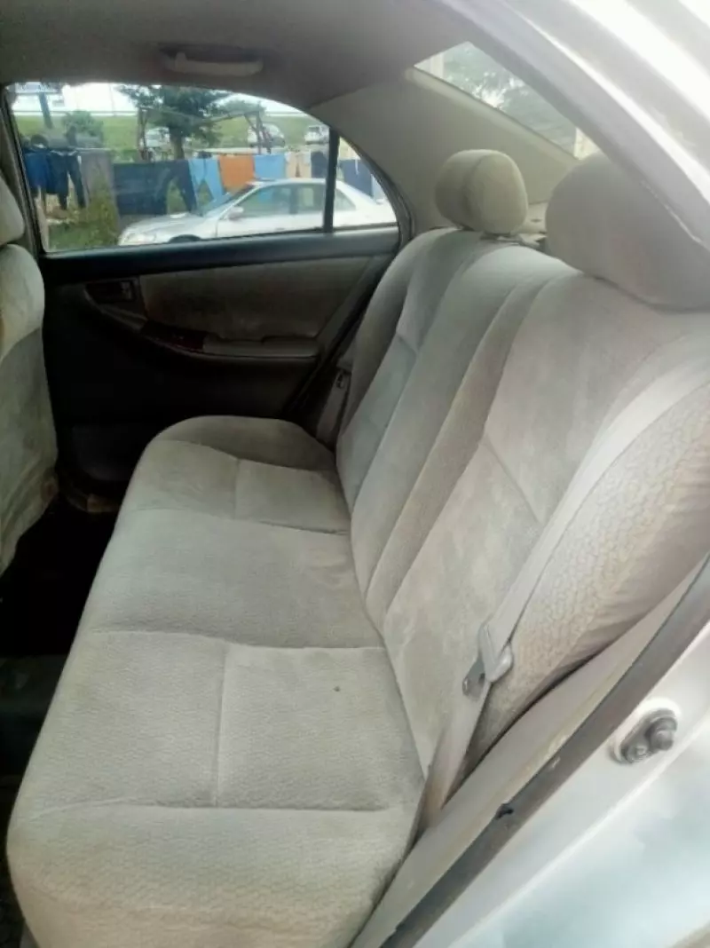 Toyota Corolla   - 2003