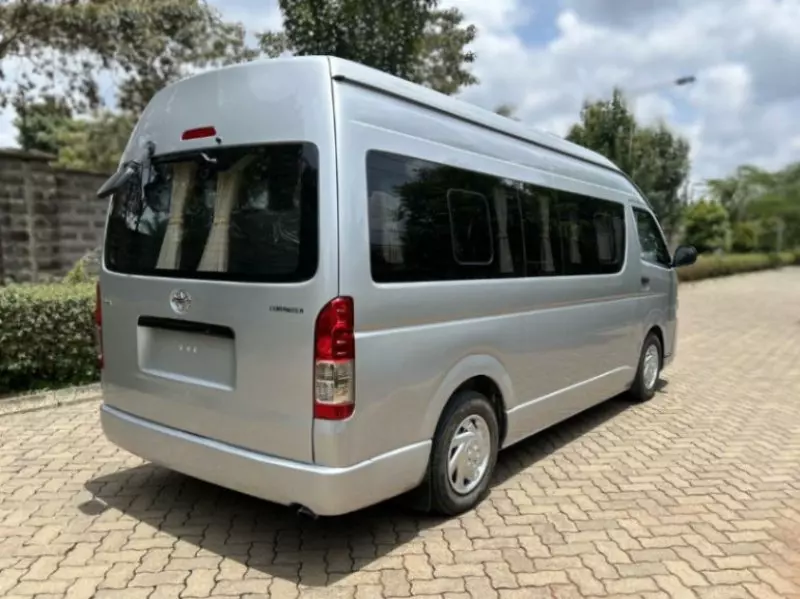 Toyota Hiace - 2019