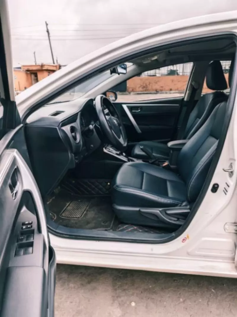 Toyota Corolla   - 2018