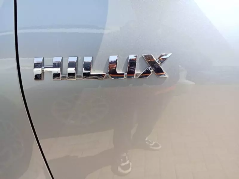 Toyota Hilux    - 2019