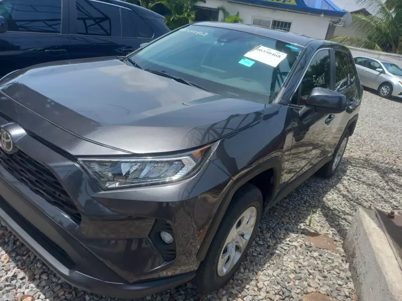 Toyota RAV 4   - 2022