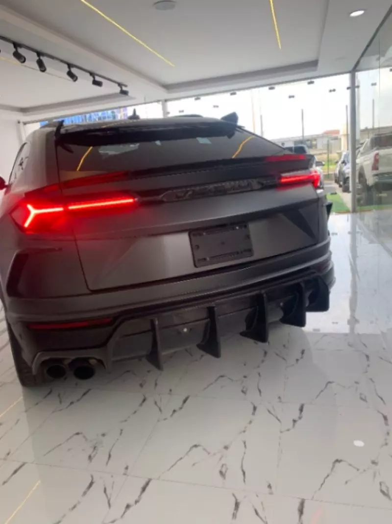 Lamborghini Urus   - 2019
