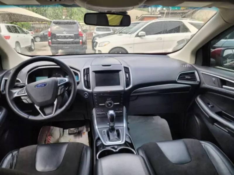 Ford Edge   - 2016