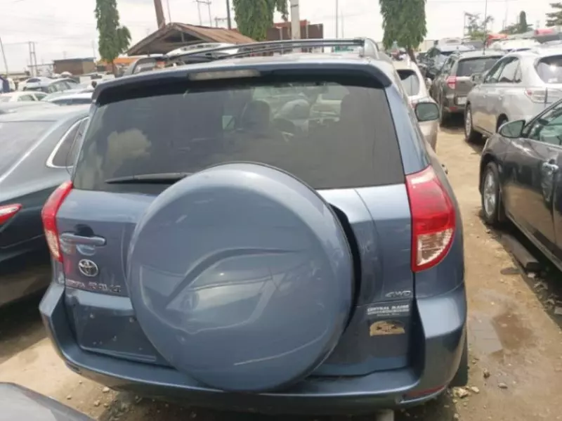 Toyota RAV 4   - 2008