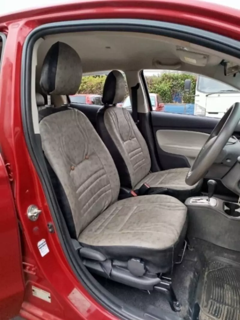 Mitsubishi Mirage   - 2015