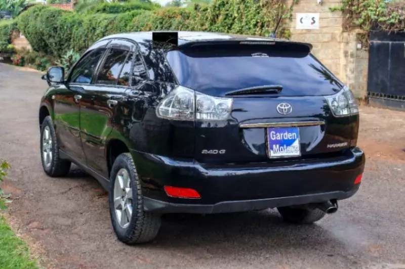 Toyota Harrier   - 2012