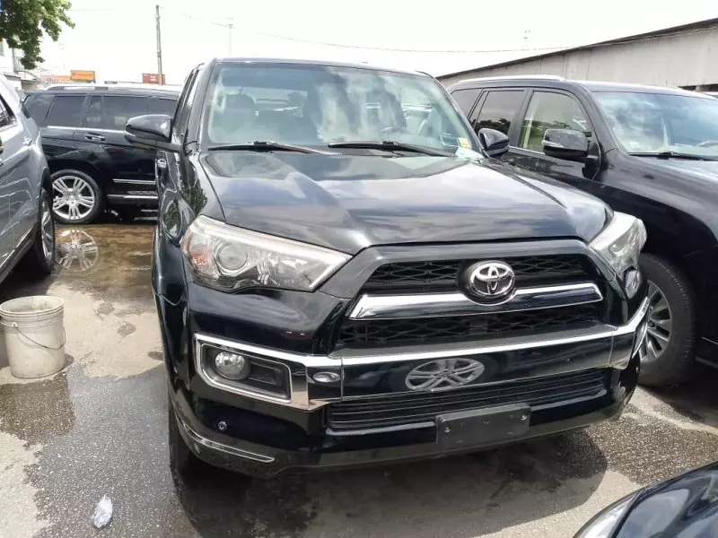 Toyota 4-Runner   - 2014