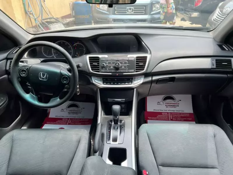 Honda Accord   - 2015