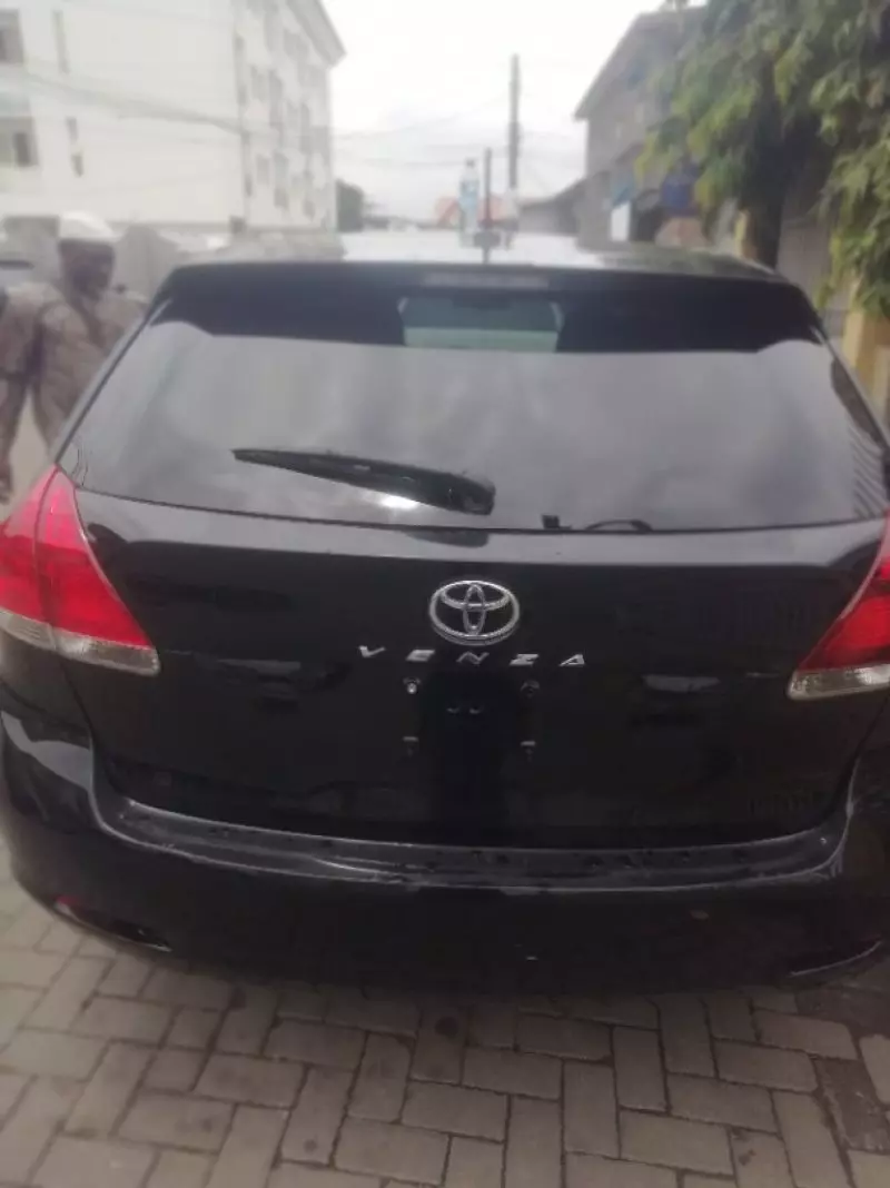 Toyota Venza   - 2010