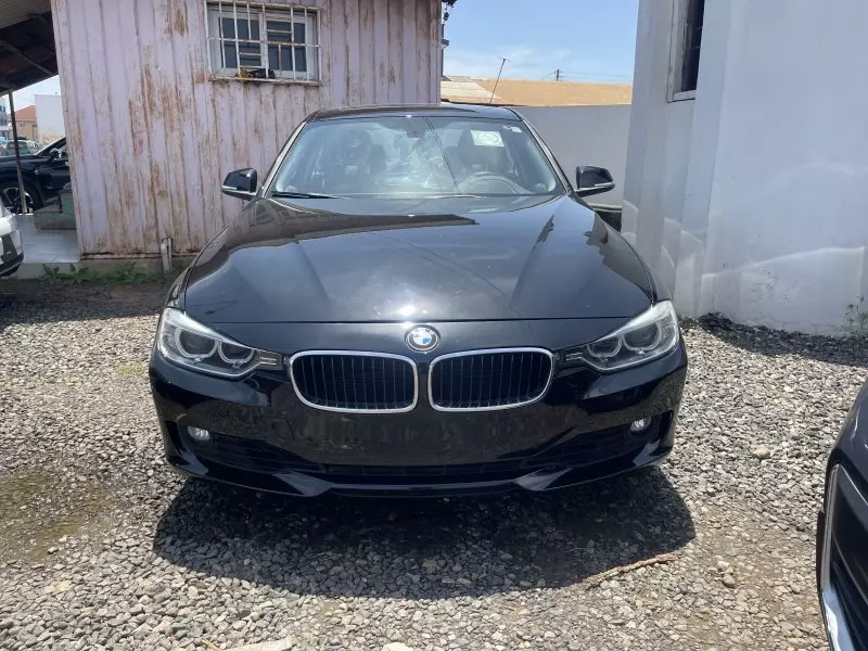 BMW 328i   - 2015