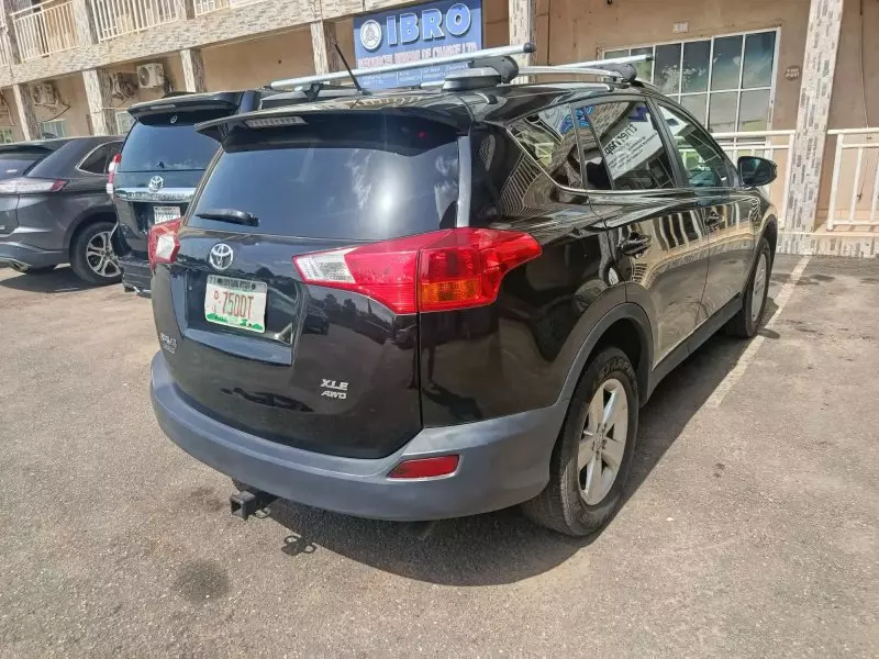 Toyota RAV4   - 2013