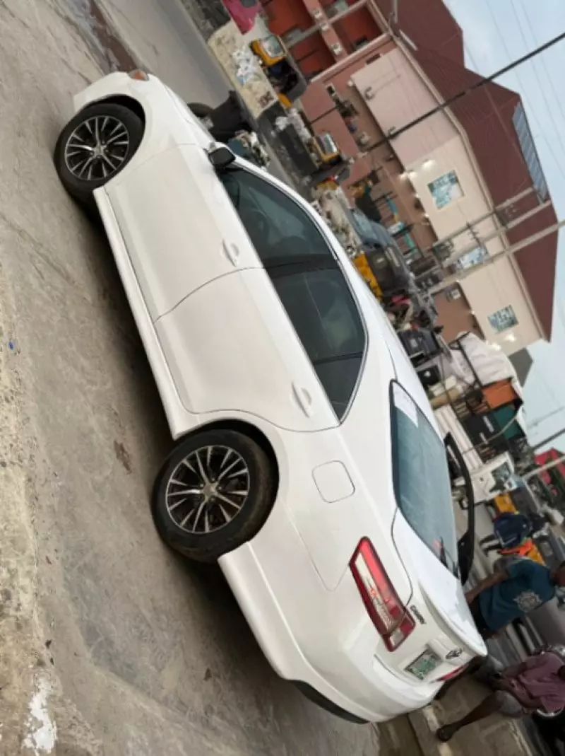 Toyota Camry   - 2007