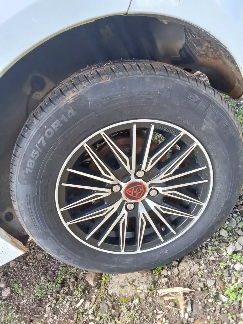 Mazda Demio   - 2013