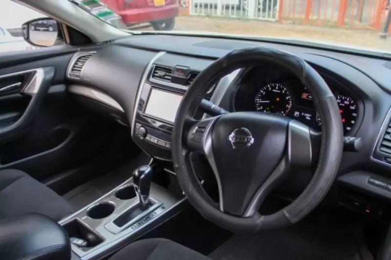 Nissan Teana   - 2016