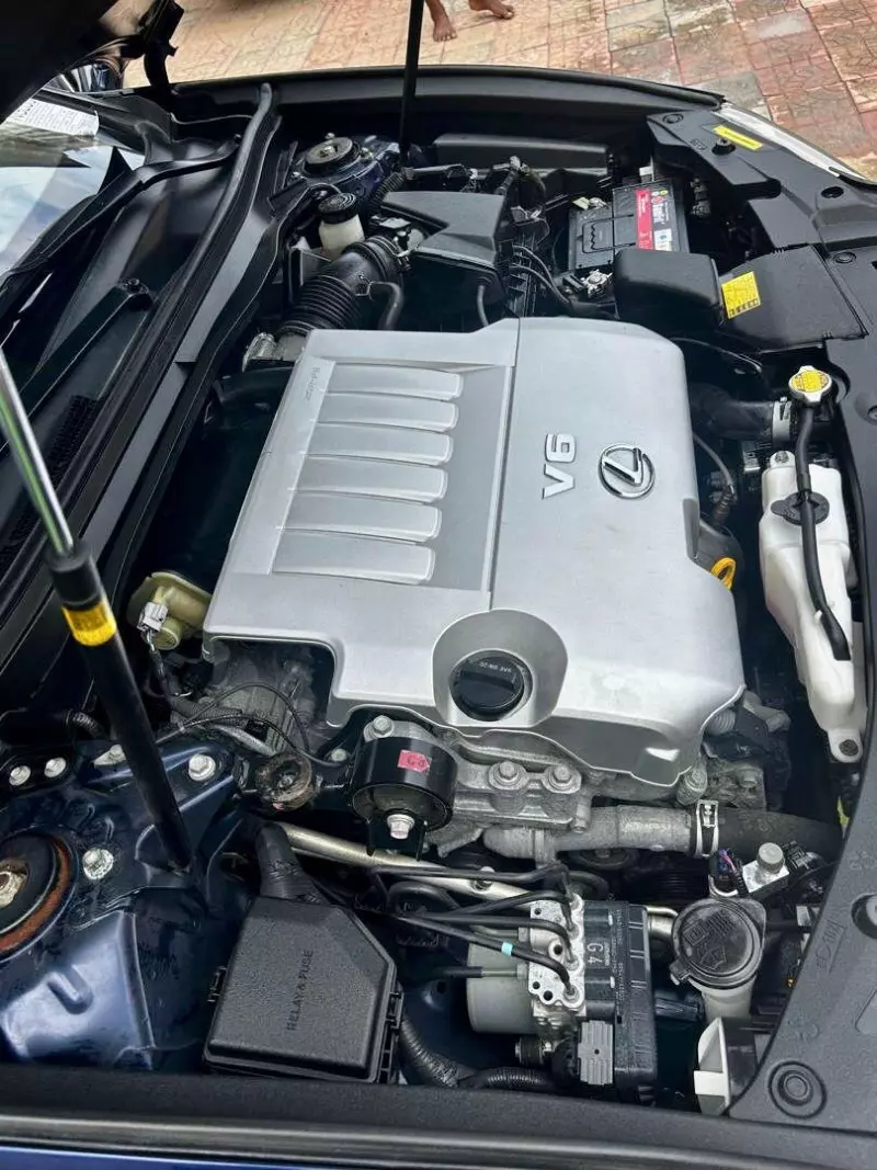 Lexus ES 350   - 2013