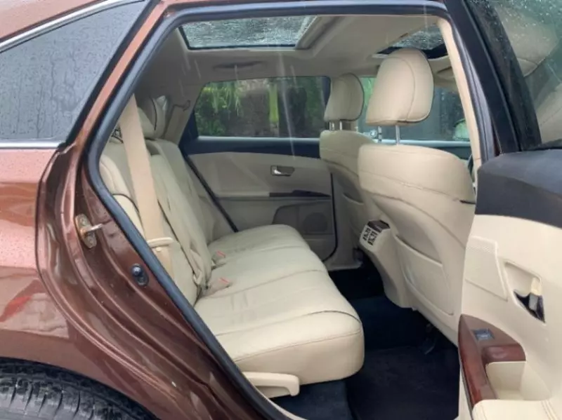 Toyota Venza   - 2010