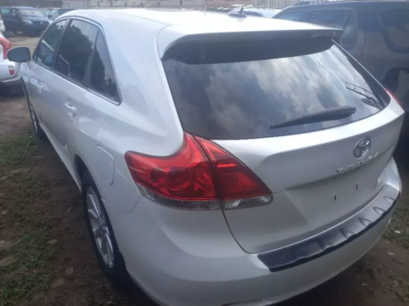 Toyota Venza   - 2010