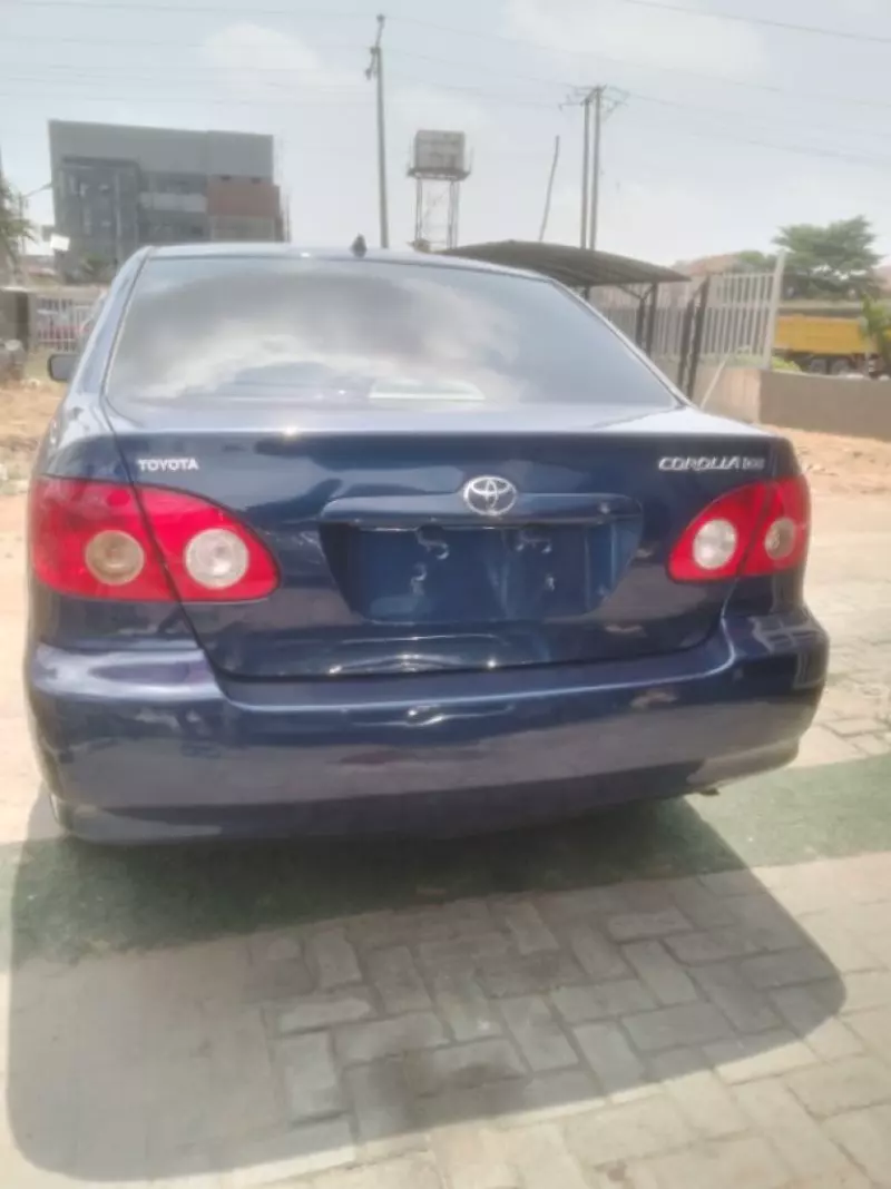 Toyota Corolla   - 2006