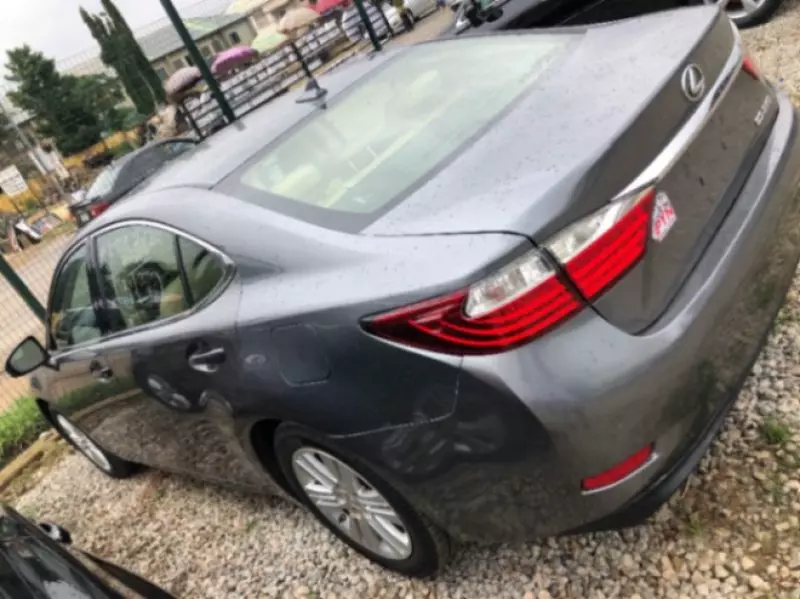 Lexus ES 350   - 2014