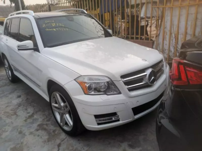 Mercedes-Benz GLK 350   - 2012