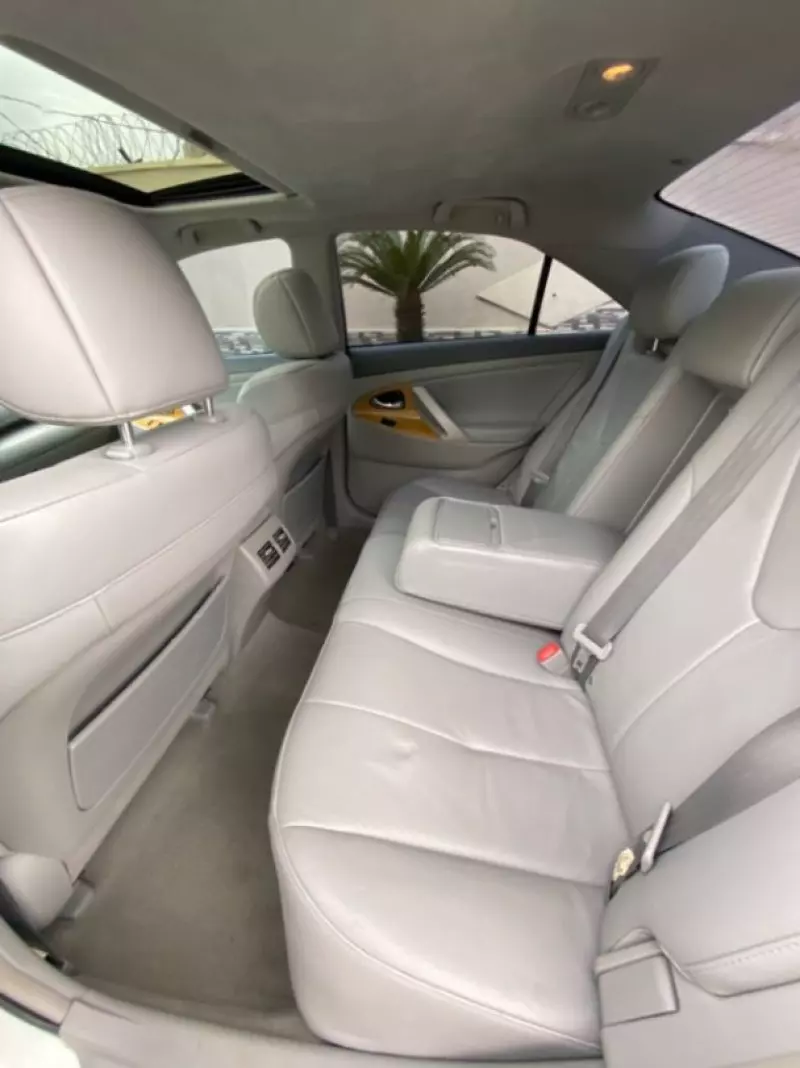 Toyota Camry   - 2007