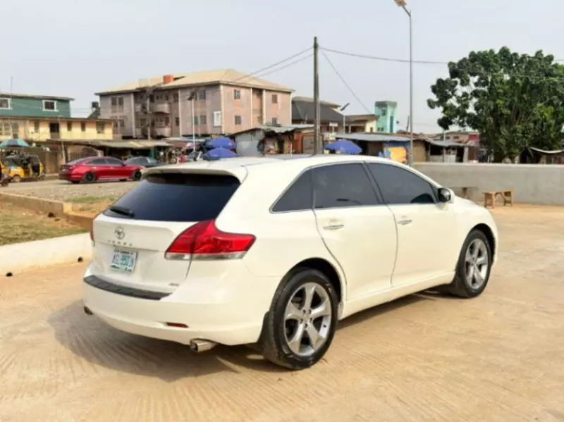 Toyota Venza   - 2009