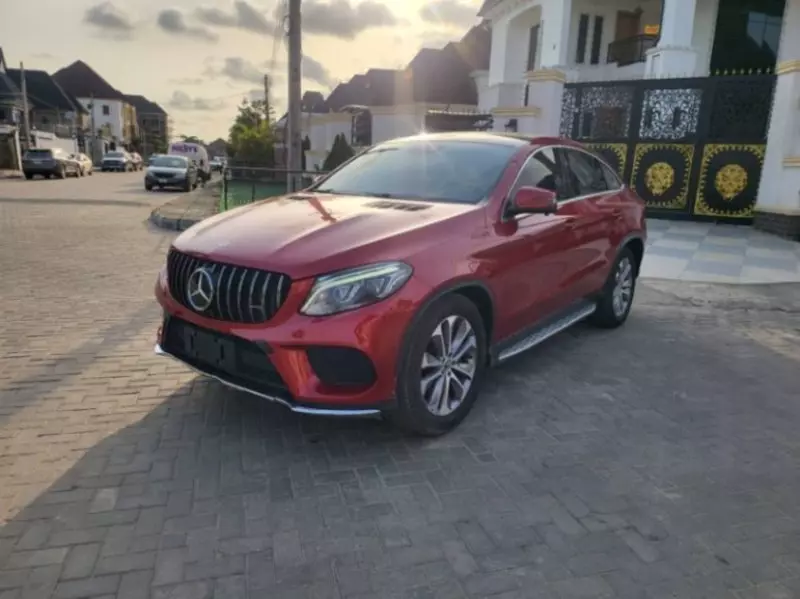 Mercedes-Benz GLE 43 AMG   - 2017