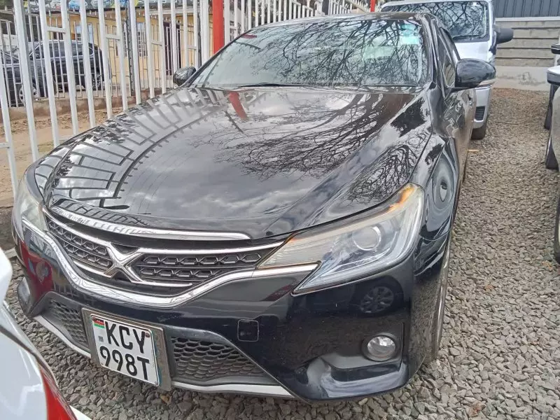 Toyota Mark X   - 2013