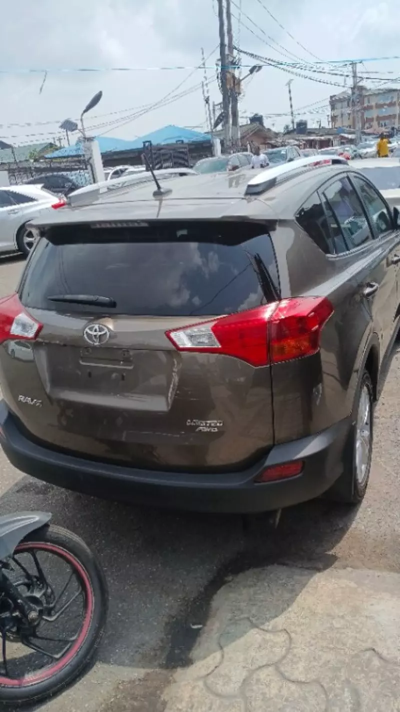 Toyota RAV 4