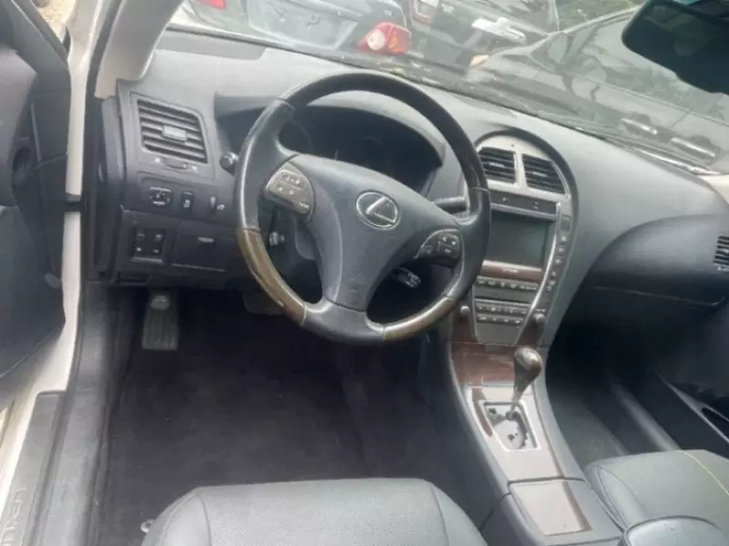 Lexus ES 350   - 2012