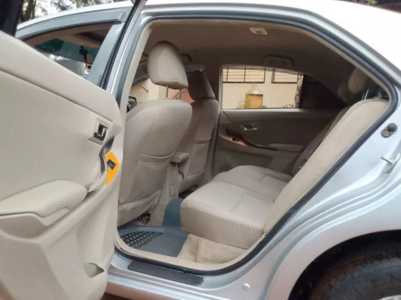 Toyota Premio    - 2008