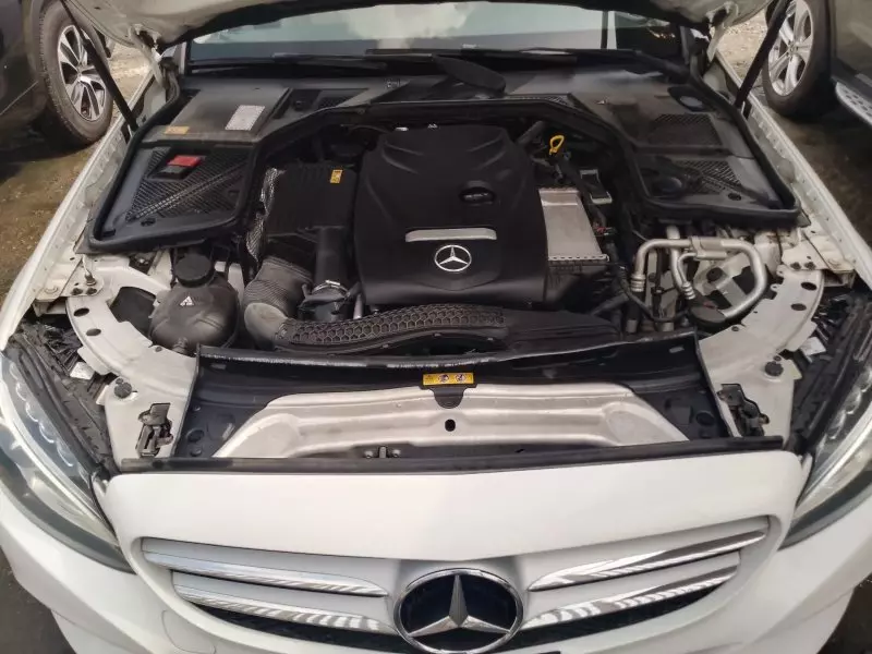 Mercedes-Benz C 300   - 2015