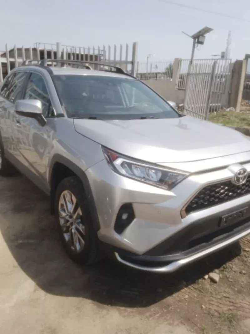 Toyota RAV 4