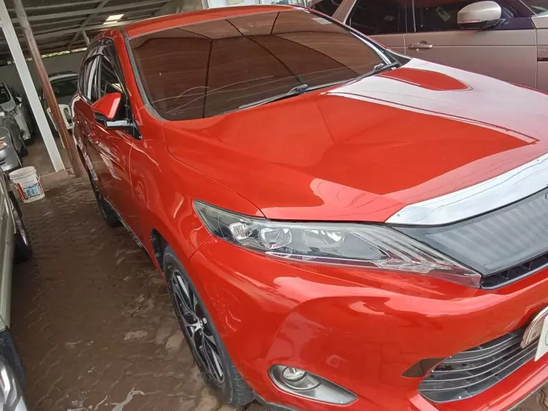 Toyota Harrier   - 2015