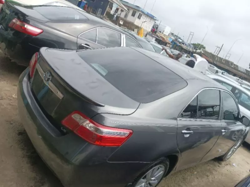 Toyota Camry   - 2008