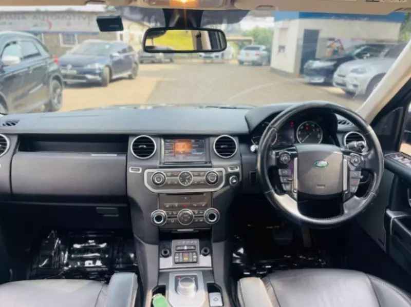 Land Rover Discovery   - 2013