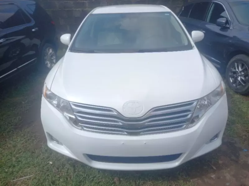 Toyota Venza   - 2010