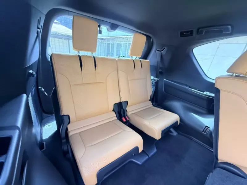 Lexus LX 600   - 2022