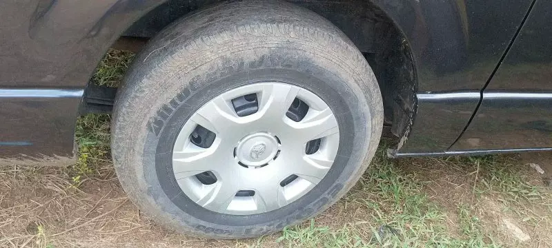 Toyota Hiace   - 2013